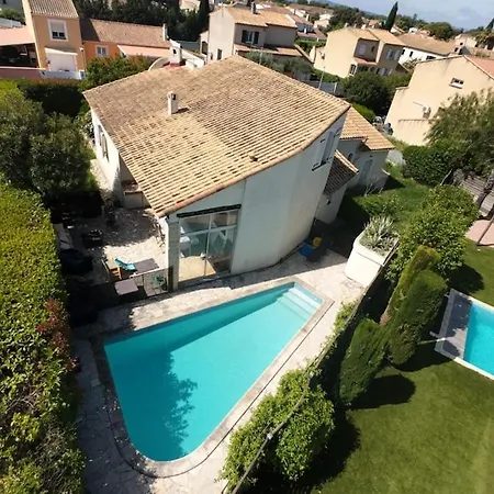 Dolce Villa, Pool And Comfort ヴィラ