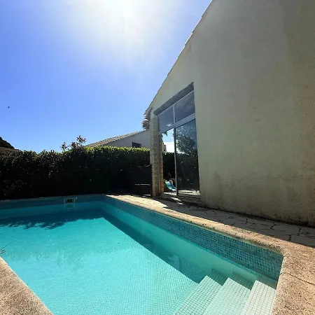 Dolce Villa, Pool And Comfort Vila