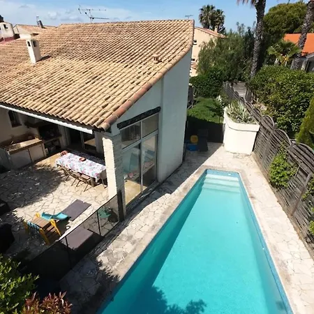 Vila Dolce Villa, Pool And Comfort